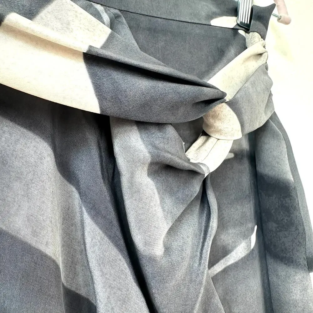 Max Mara Italy Black & White Abstract Print Tie-Waist Midi Skirt Size 8 Silk - Picture 3 of 8